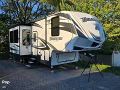 2017 Grand Design Momentum 328M, $ 48,900