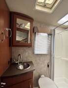 2011 Winnebago View 24K, $ 43,100