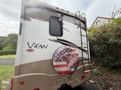 2011 Winnebago View 24K, $ 43,100