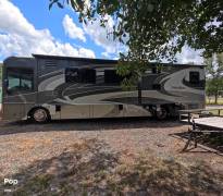 2011 Itasca Meridian V Class 39N, $ 79,000