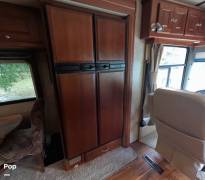 2011 Itasca Meridian V Class 39N, $ 79,000