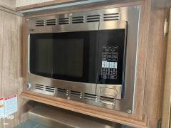 2021 Entegra Coach Odyssey 31F, $ 80,000