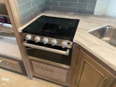 2021 Entegra Coach Odyssey 31F, $ 80,000
