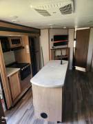2023 Cherokee Alpha Wolf 33BH, $ 43,900