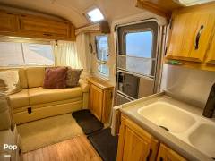 2012 Airstream Classic Limited 31, $ 65,600