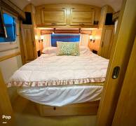 2012 Airstream Classic Limited 31, $ 65,600