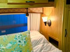 2012 Airstream Classic Limited 31, $ 65,600