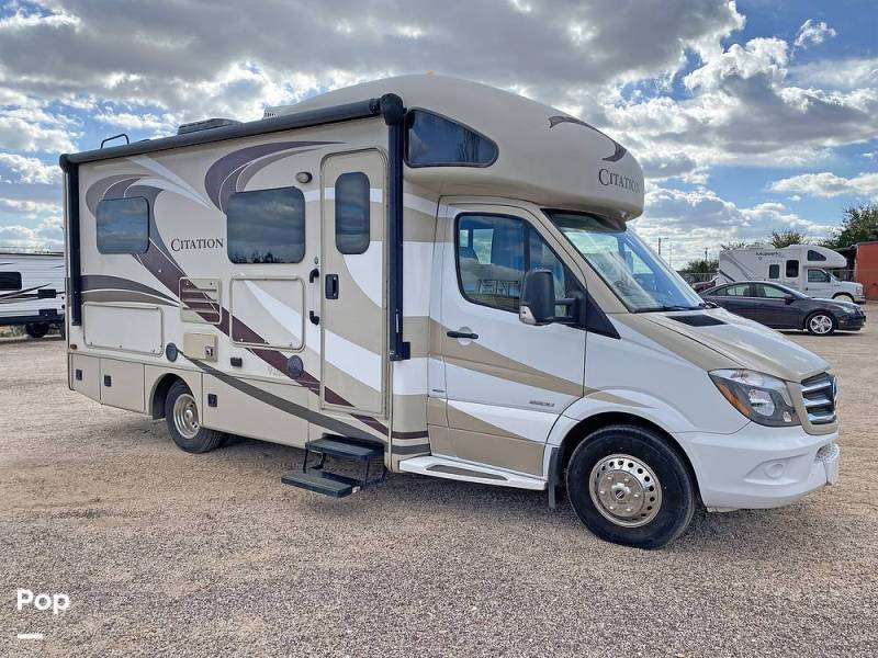 2017 Thor Motor Coach Citation 24SA, $ 69,900