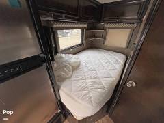 2017 Thor Motor Coach Citation 24SA, $ 69,900