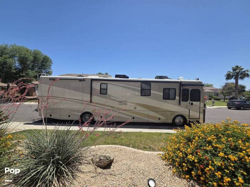 2006 Fleetwood Excursion 39V, $ 45,000
