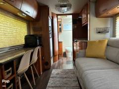 2007 Gulf Stream Vista Cruiser Mini 4230, $ 49,500