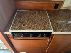 2007 Gulf Stream Vista Cruiser Mini 4230, $ 49,500