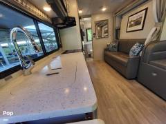 2022 Thor Motor Coach Quantum MB24, $ 78,000