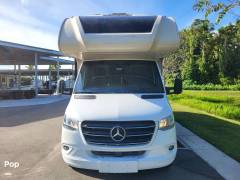 2022 Thor Motor Coach Quantum MB24, $ 78,000