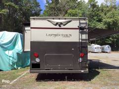2012 Coachmen Leprechaun 319DS, $ 41,000