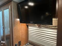 2014 Thor Motor Coach Challenger 36FD, $ 49,995