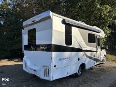 2018 Jayco Melbourne Prestige 24LP, $ 88,000