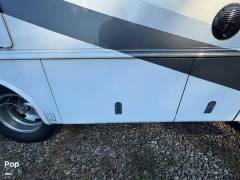 2018 Jayco Melbourne Prestige 24LP, $ 88,000