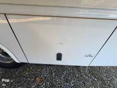 2018 Jayco Melbourne Prestige 24LP, $ 88,000