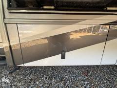 2018 Jayco Melbourne Prestige 24LP, $ 88,000