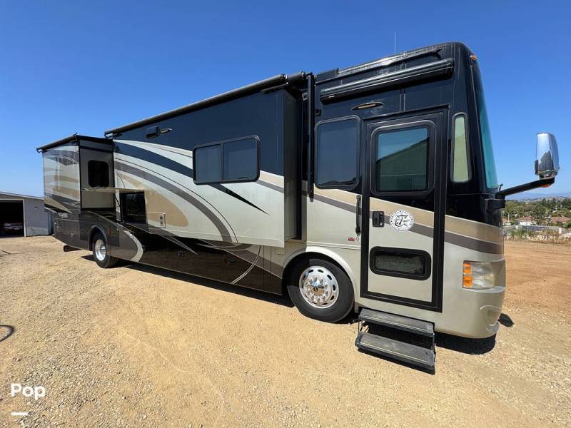 2015 Tiffin Allegro RED 38QRA, $ 145,000