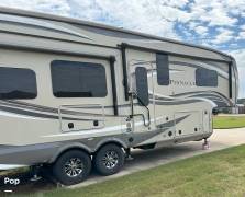 2019 Jayco Pinnacle 32RLTS, $ 46,000