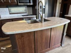 2019 Jayco Pinnacle 32RLTS, $ 46,000