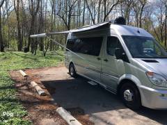 2012 Airstream Interstate 3500 Lounge, $ 59,999