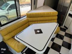 1994 MCI 45, $ 74,900