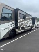 2017 Holiday Rambler Endeavor XE 37PE, $ 110,000