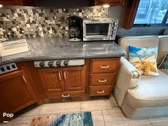 2017 Holiday Rambler Endeavor XE 37PE, $ 110,000