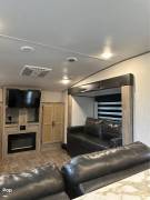 2021 Cherokee Arctic Wolf 3990SUITE, $ 42,250
