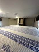 2021 Cherokee Arctic Wolf 3990SUITE, $ 42,250