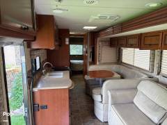 2013 Thor Motor Coach Windsport 32A, $ 38,988