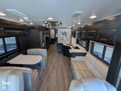 2022 Entegra Coach Reatta 39BH, $ 210,000