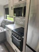2022 East To West RV Tandara 386MB-OK, $ 45,500