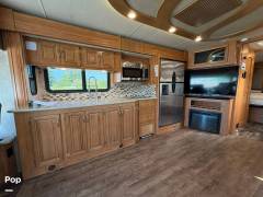2018 NeXus RV Bentley 34B, $ 124,000