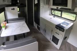 2021 Forest River Wildwood Platinum FSX 179DBKX, $ 18,000