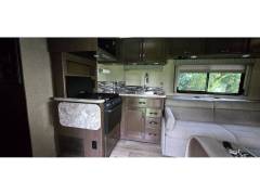 2018 Thor Motor Coach Freedom Elite 30FE, $ 61,200