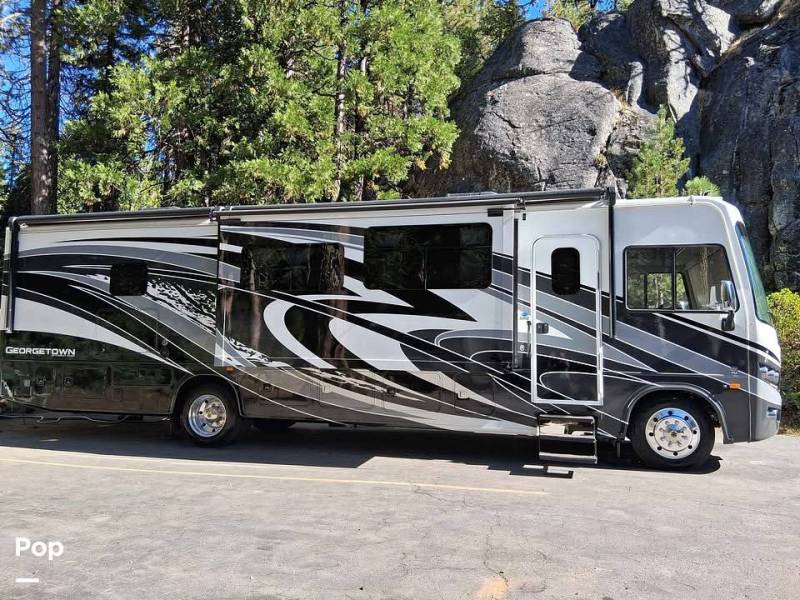 2020 Forest River Georgetown GT5 34H5, $ 91,000