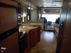 2016 Thor Motor Coach A.C.E. 29.2, $ 49,999
