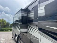 2024 Newmar Essex 4551, $ 689,000