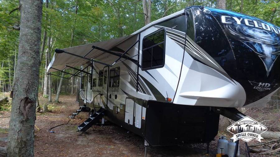 2020 Heartland Cyclone 3713, $ 47,950