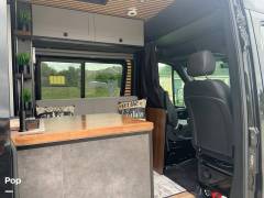 2024 Mercedes-Benz Sprinter 2500 High Roof 170WB, $ 167,000