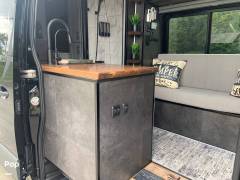 2024 Mercedes-Benz Sprinter 2500 High Roof 170WB, $ 167,000