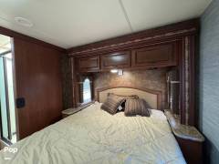 2014 Thor Motor Coach Hurricane 29X, $ 39,500