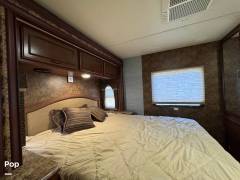2014 Thor Motor Coach Hurricane 29X, $ 39,500
