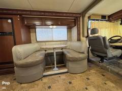 2014 Thor Motor Coach Hurricane 29X, $ 39,500