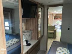 2020 Jayco Seneca 37K, $ 209,000
