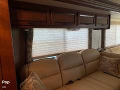 2014 Thor Motor Coach Hurricane 34F, $ 61,200